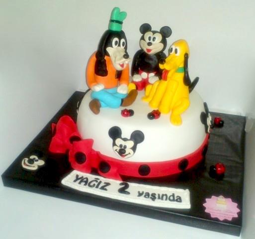 Mickey Mouse, Goffy ve Pluto Pasta